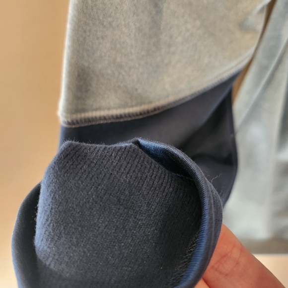 The North Face blue grey quarter zip pullover, women's small NWT - Picture 5 of 5